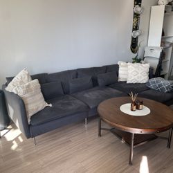 Sofa + Pillows 