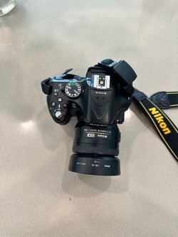 Nikon D5200 for Sale!