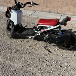 2017 Honda Ruckus Moped Scooter