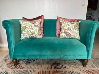 Sofa loveseat for sale