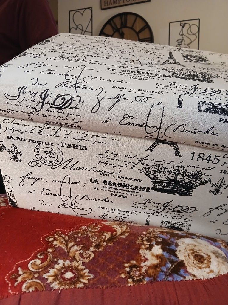 I HAVE A SET OF 2 OF THE SAME PARIS FOOT STOOLS OR TRASURE CHEST BOTH IN GREAT SHAPE 25.00 EACH