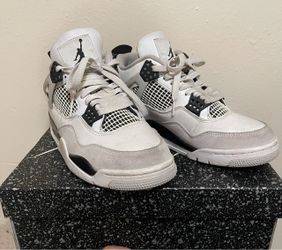 Air Jordan 4 White Black Sneakers
