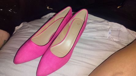 Women's dress shoes