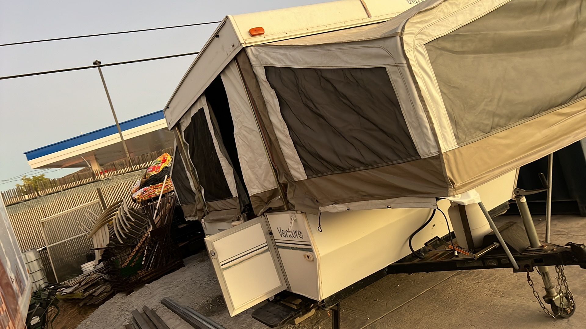Pop Up Camper