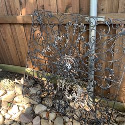 Free Metal Wall Art