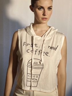 Sleeveless Hoodie ‘first I Need Coffee’