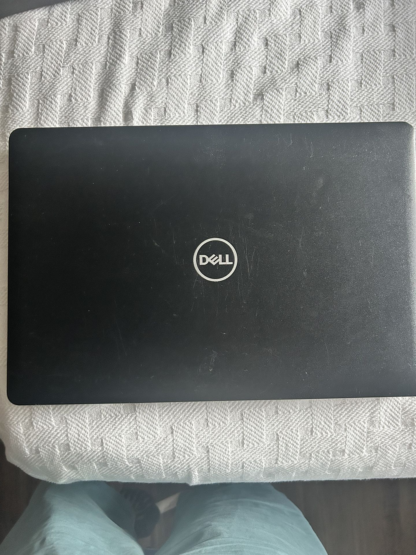 Dell Latitiude 3580 Laptop