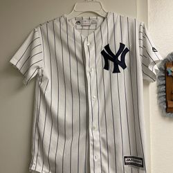 New York Yankees Youth Jersey Size Med 10-12