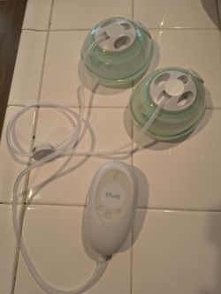 Elvie Breast Pump