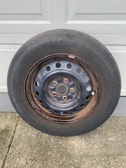 Tire and rim 205/65r15