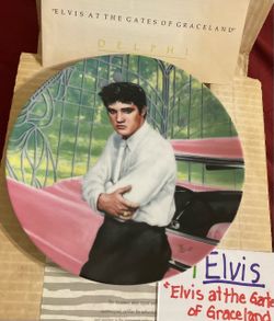 Elvis Presley collectors plates, Elvis at the Gates of Graceland” with papers