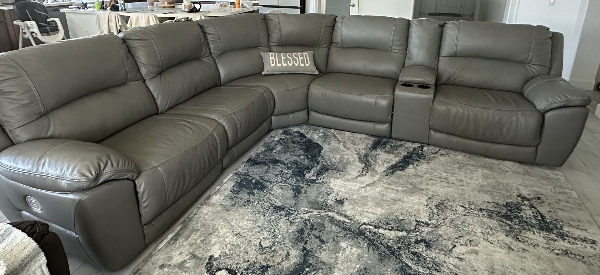 Beautiful Gray Leather Sectional 