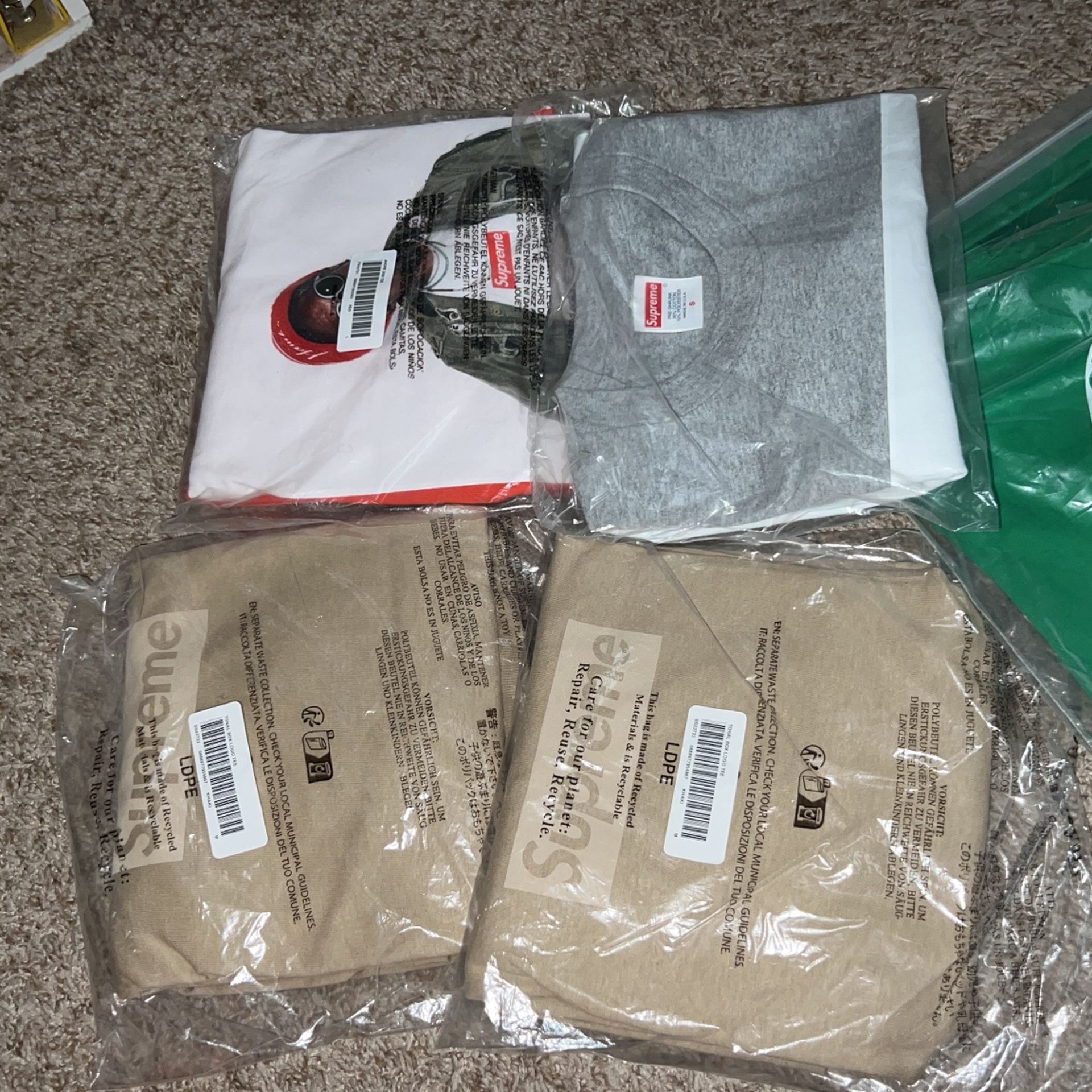 Supreme Box Logo