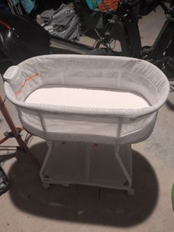 Delta children's bassinet