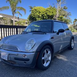 2003 Mini Cooper (Manual)