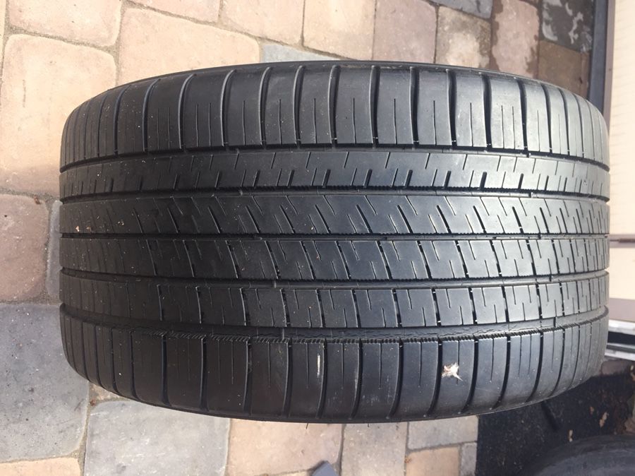 Michelin 275 35 18 super sport tire
