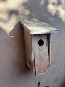 Small wood bird house