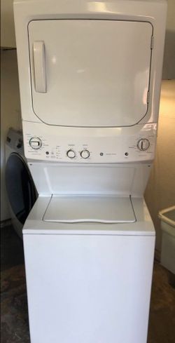 GE Washer and Gas Dryer Laundry Center