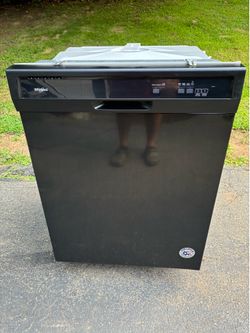 Whirlpool 24” Dishwasher Clean Working