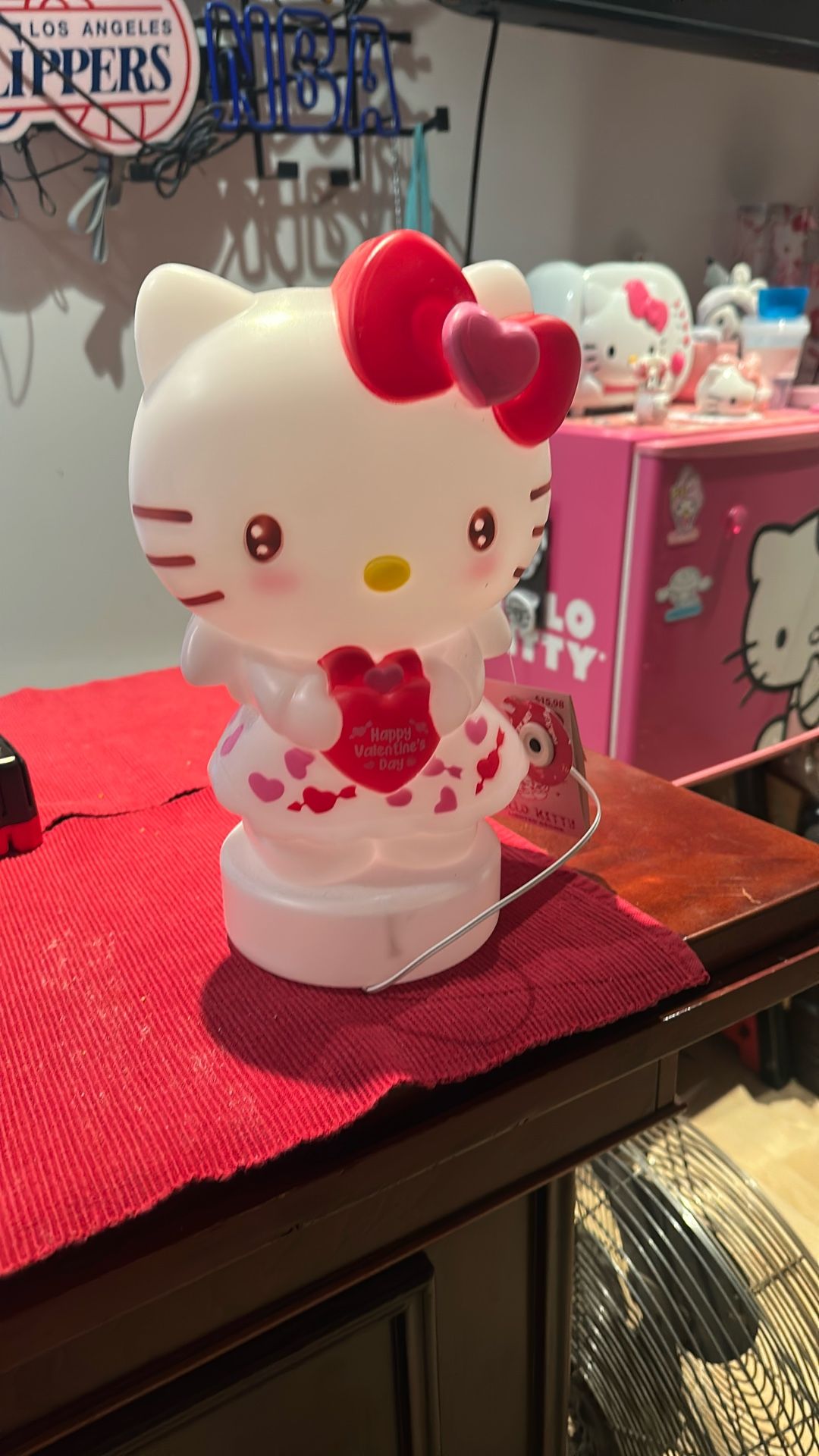 2025 Hello Kitty Valentines Mold