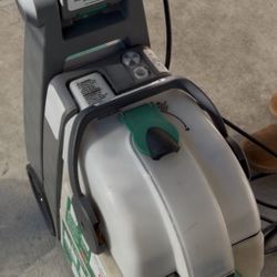 Bissell Big Green Carpet Cleaner 