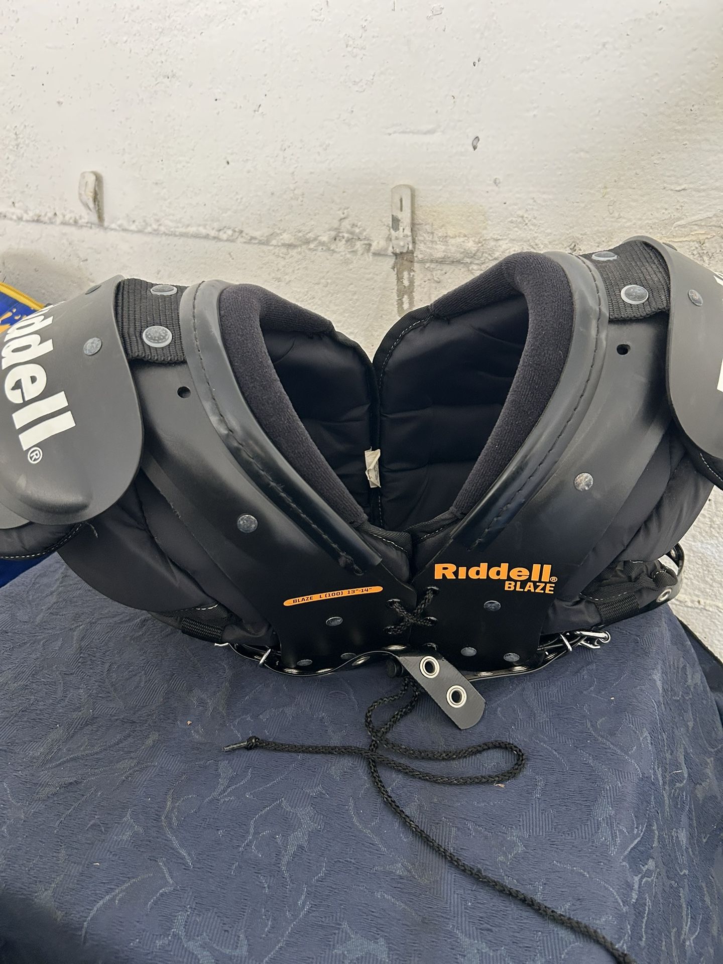 Riddell Pads