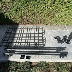 Yakima Roof Basket & Thule Rack