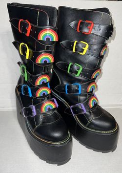 YRU Rainbow Black Platform Boots Women’s Black Size 8 Excellent!!
