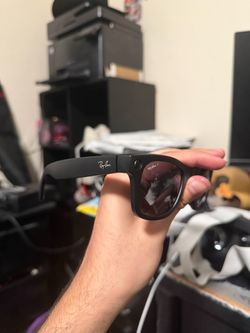 Ray-Ban Meta Smart Glasses Gen 1