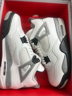 Jordan 4s DS 🎖️‼️ 10.5 🔥 never worn with box