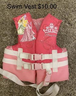Toddler swim vests and floaties lot