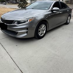 2018 KIA Optima