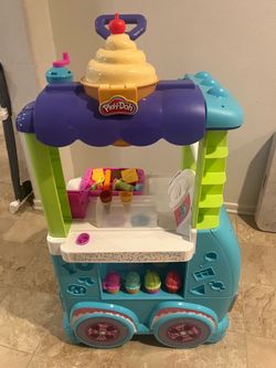 Ice cream truck