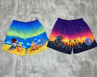 EE x WL 🔥    Size Large only $180