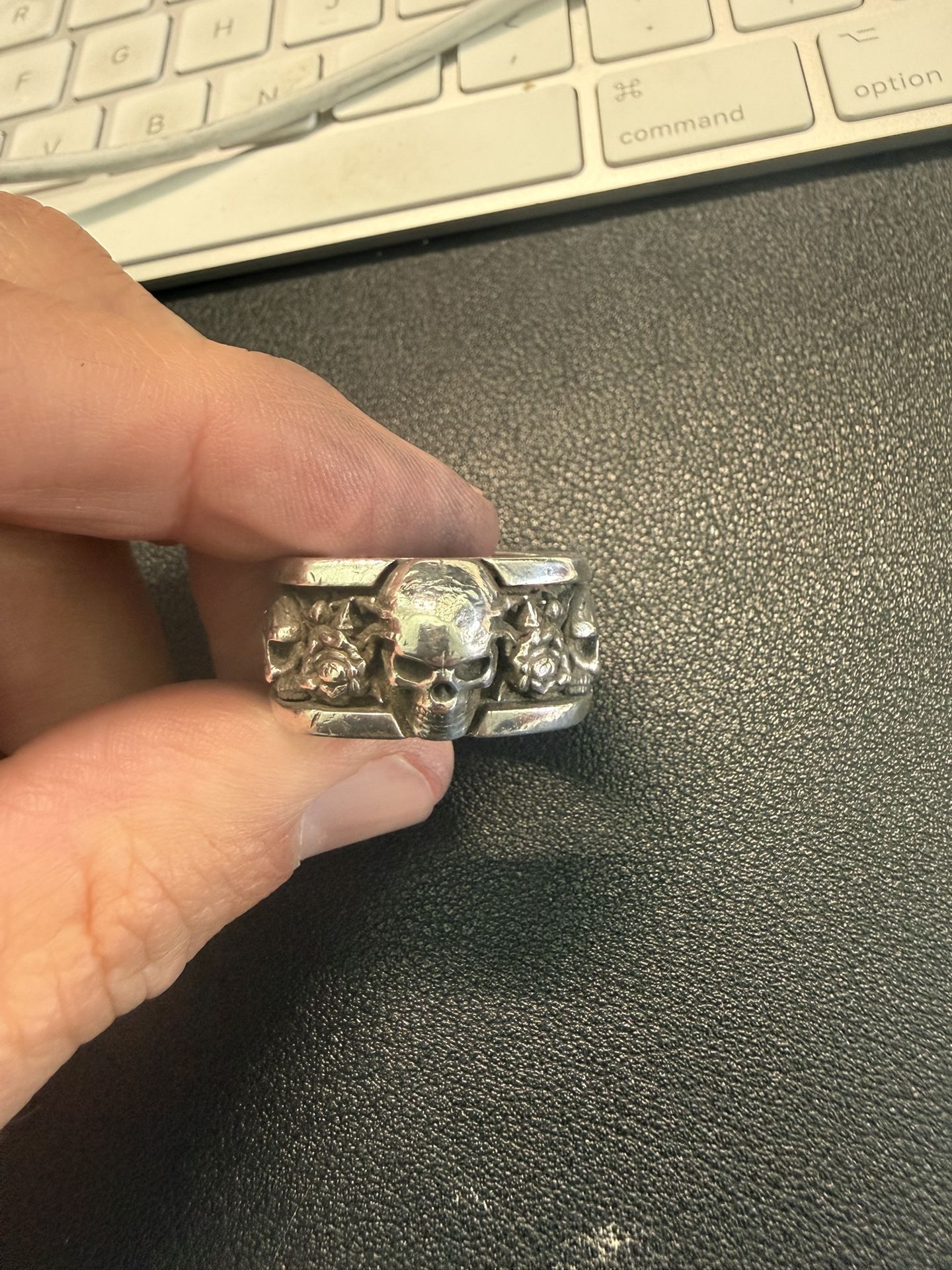 NightRider Jewelry Roses Band