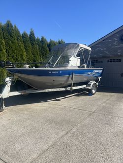 Crestliner 1800 Superhawk