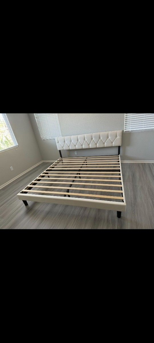 KING SIZE BED FRAME WITH HEADBOARD