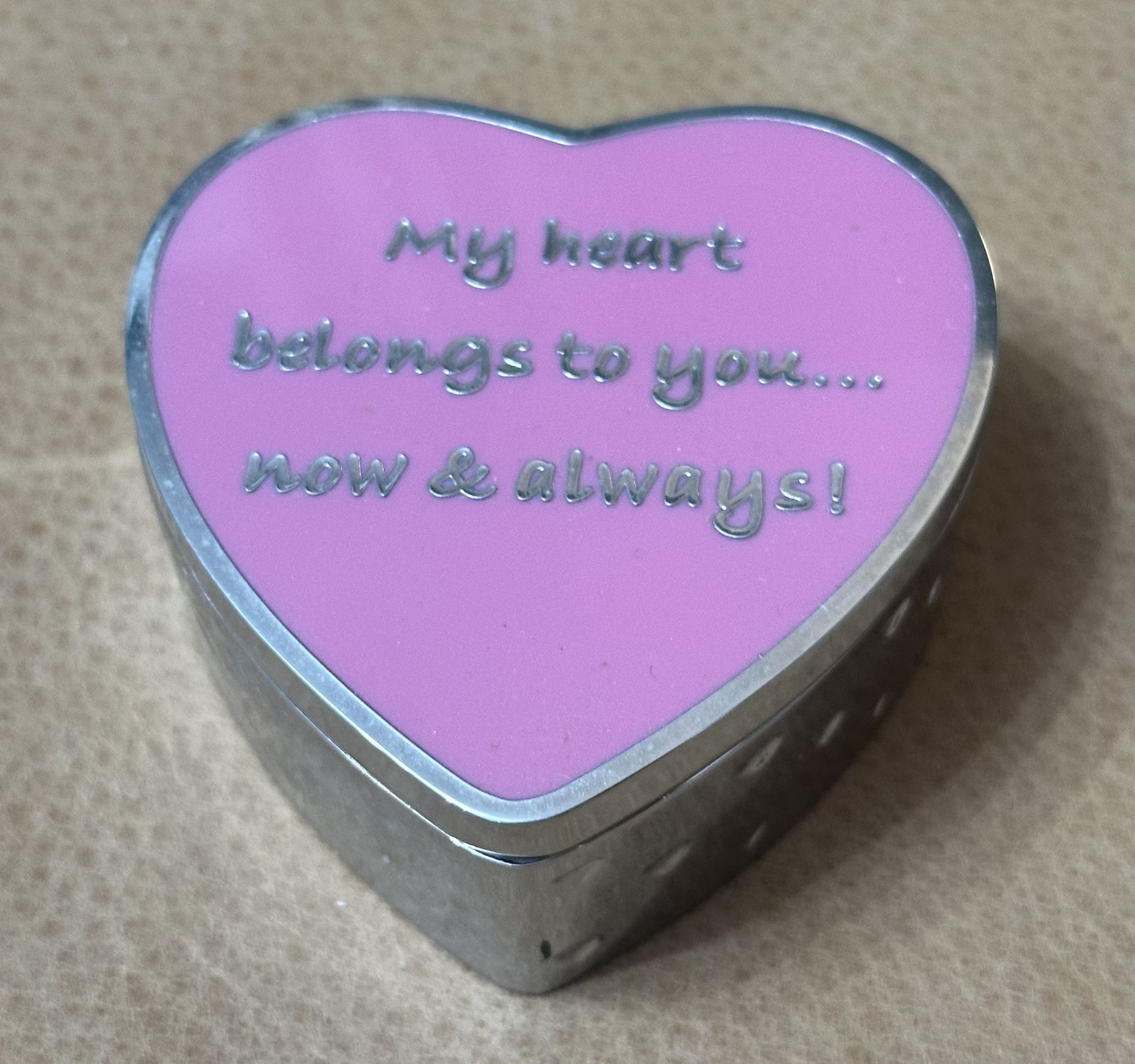 Vintage Things Remembered Silver Tone Trinket Box Heart Shape Jewelry Box