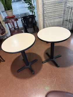 24 Inch Round Cafe Tables