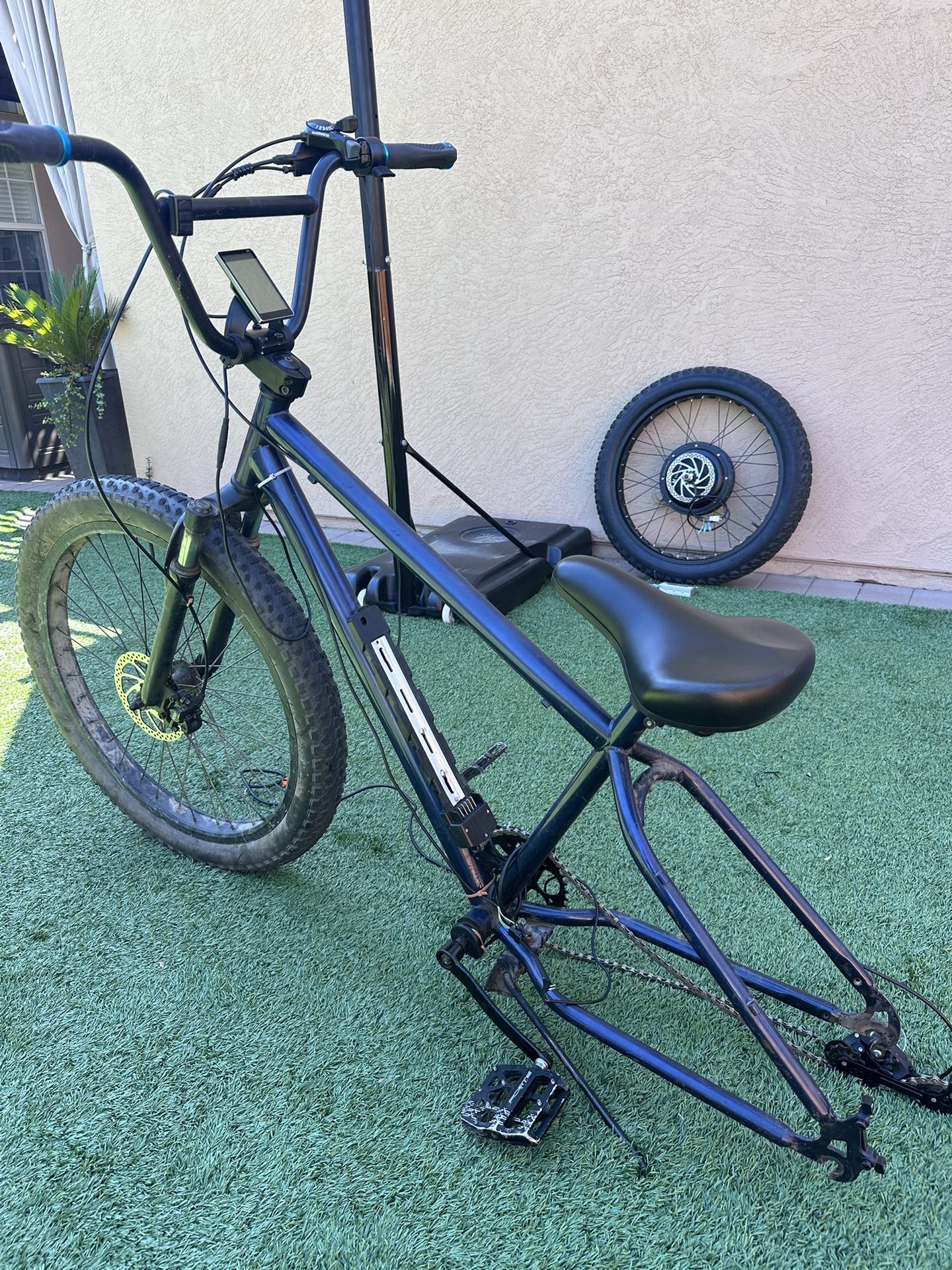 Mountain bike Frame/Front Suspension/front Wheel  $175