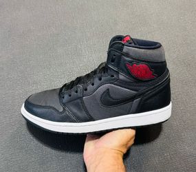Jordan 1 Retro High OG ‘Black Gym Red’ 2020 (Sz 9M/10.5W)