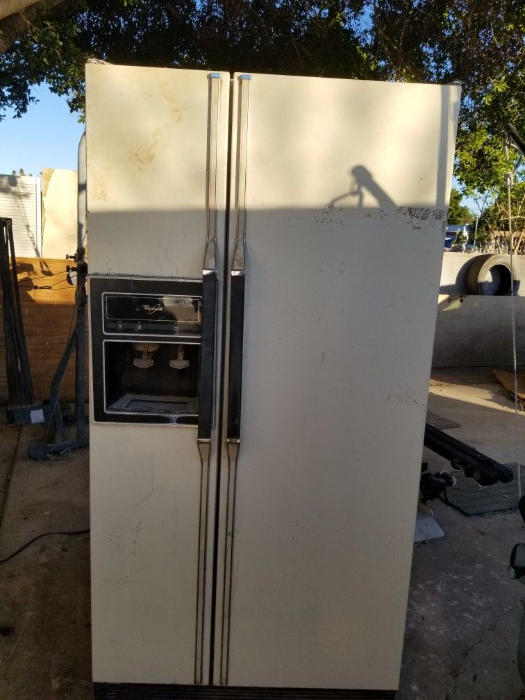 Whirlpool Refrigerator