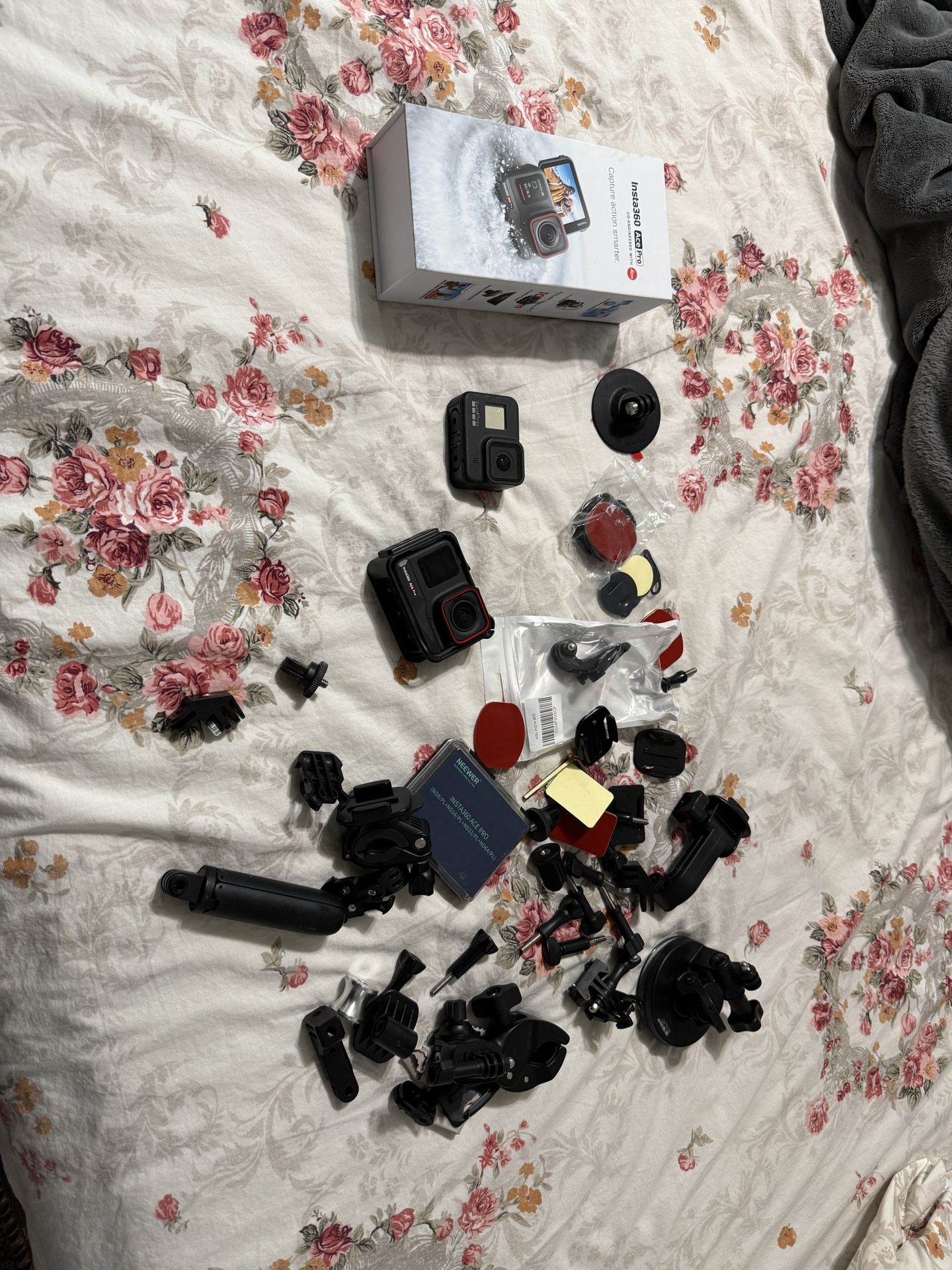Insta ACE Pro 1 & Go pro hero 8