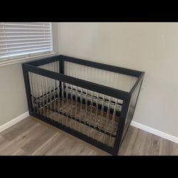 Delta Crib 