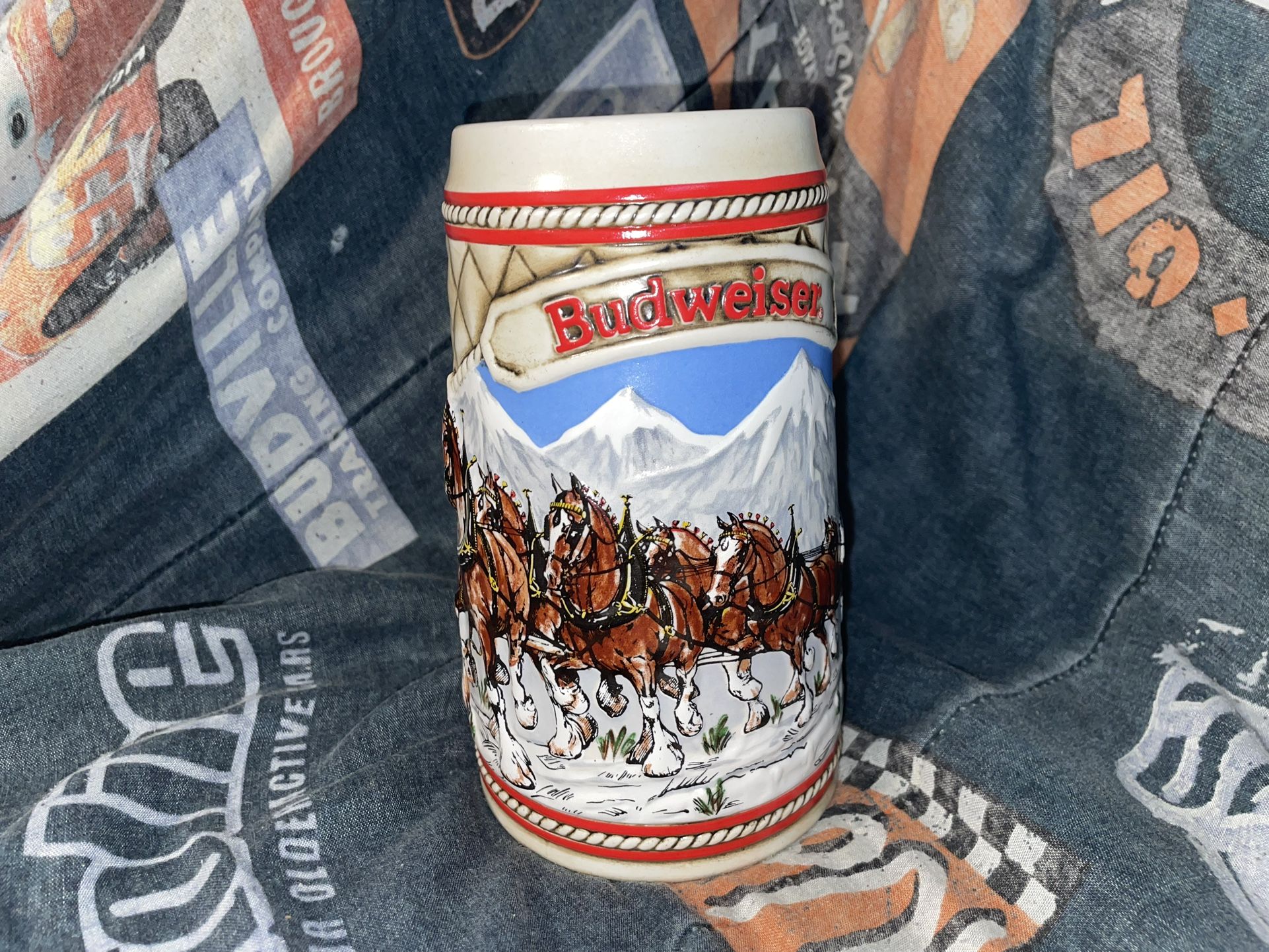 Vintage 1985 Budweiser Holiday Christmas Beer Stein A Series Clydesdale Horses