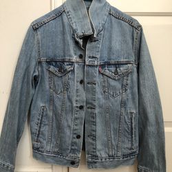 Mens Vintage Levis Trucker Jacket Light Wash Oversized