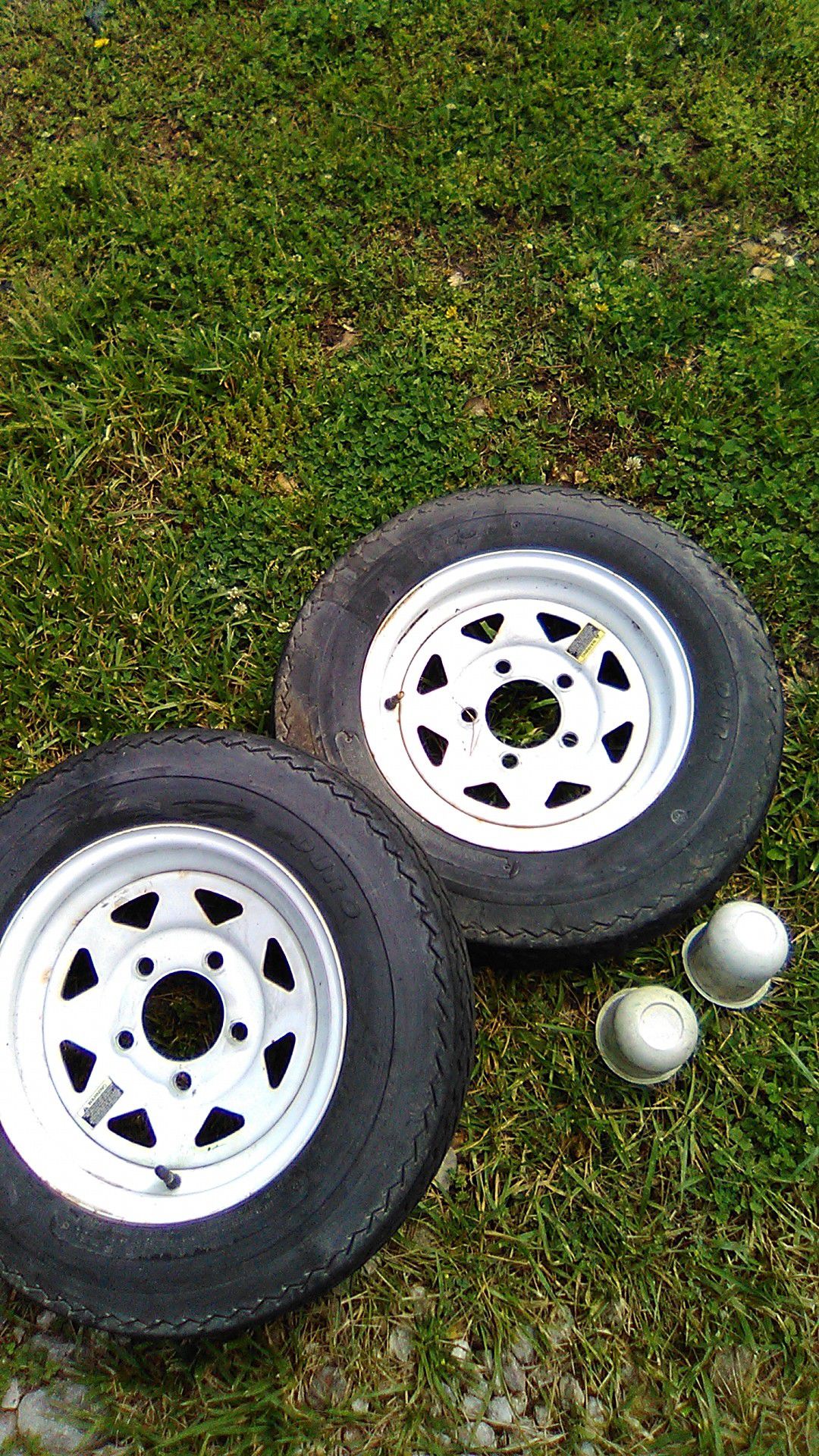 Pop-up camper tires and wheels