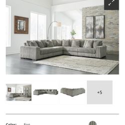Lindyn 5-Piece Modular Sectional