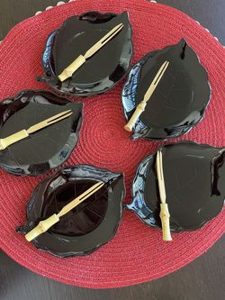 New Japanese Leaf Shaped Dishes