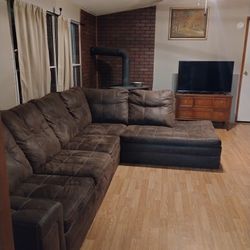 Comfortable Brown Suede Sectional Couch 